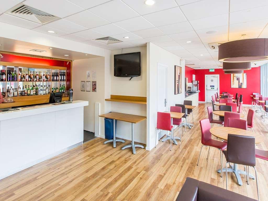 Travelodge Cambridge Central Restaurant foto