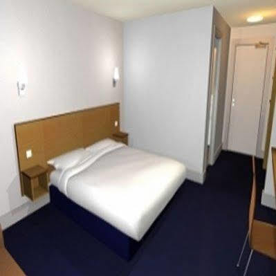 Travelodge Cambridge Central Exterior foto